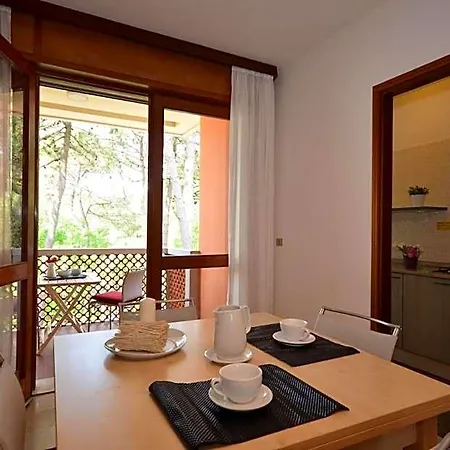 Apartment Relaxing Getaway Close To The